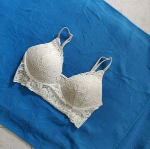 victoria's secret Elegant White Lace Bralette