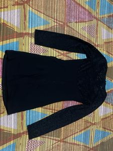 Elegant Black Lace Sleeve Dress