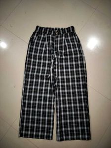 Chic Plaid Wide-Leg Pants