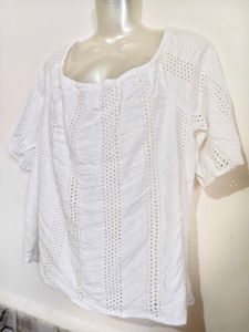 Chic White Eyelet Blouse Large -XL SIZE