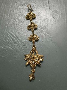 Elegant Gold Chain &amp; mantika