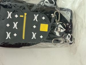 Black Iphone 13 Cover With Bagpack Back