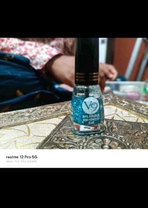 Sparkling Nail Polish Duo