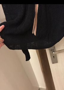 Black V-Neck Knitted Sweater