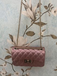 Rose Clutch With Sling