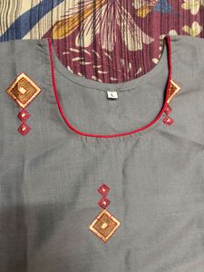 Stylish Grey Embroidered Kurta