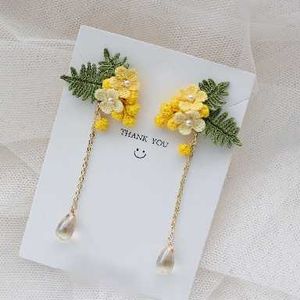 Floral Dangle Earrings