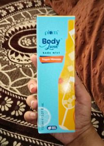 Plum BodyLovin Body Mist - Tripping mimosa 🍊+ fre