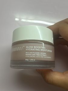 SAMMMM Glow Boosting Hydrating Moisturizer