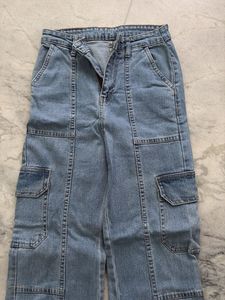 Y2k Light Wash Cargo Jeans