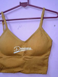 Comfortable Ribbed Sports Bra