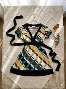 Geometric Print Wrap Dress with Tie