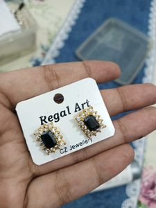 AD AUTHENTIC EARINGS