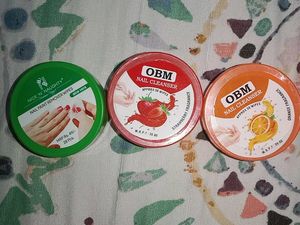 Nail polish remover wipes