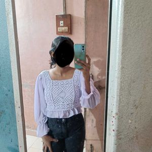 Puff Sleeve Crop Top 💗