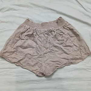 Light Pink Smocked ⭐⭐Waist Shorts