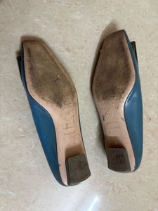 OG Roger Vivier pumps