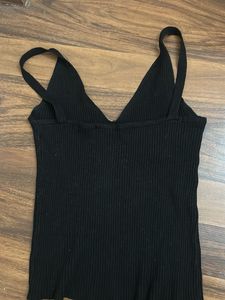 Black V-Neck Ribbed Tank Top