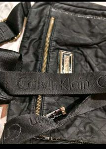 Chic Quilted Black Shoulder Bag