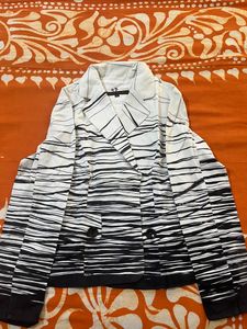 black and white summer blazer