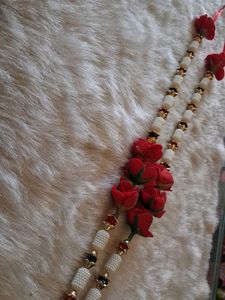 Red Rose &amp; Pearl Necklace