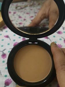 Maybelline Fit Me Matte + Poreless Compact