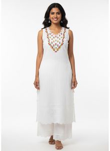 Floral Embroidered Kurta