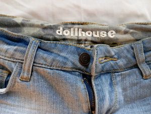 dollhouse denim shorts