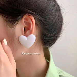 Heart Shape Earings ❤️🌈