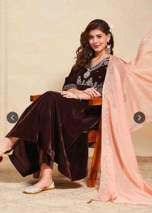 Elegant Velvet Kurta Set with Dupatta