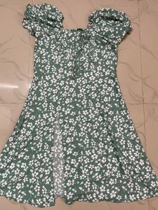 Green Floral Puff Sleeve Dress