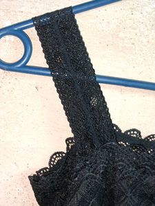 Girl's Lace Crop Top Black 🖤