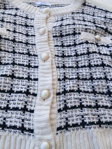 crop sweater baggi Korean style