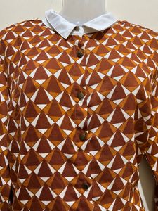 Geometric Print Button-Up