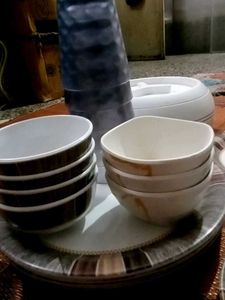 Elegant Dinnerware  pics wala camplet se