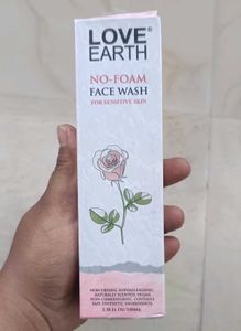 Love Earth No-Foam Face Wash