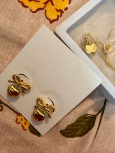Anti tarnished Heart Bow Necklace &amp; Earring Set