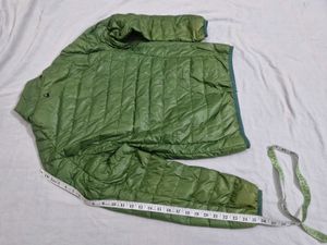 UCB Lightweight Puffer Jacket + Levi's Jeans Combo
