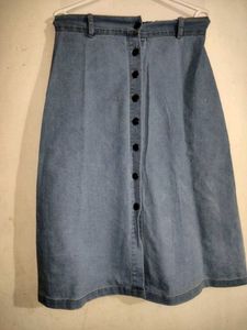combo offer- warm t-shirt and Midi Skirt