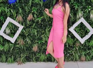 Pink bodycon dress