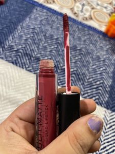 Bella Voste Set Of 2 Liquid Lipstick
