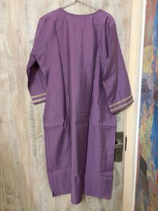 Elegant Purple Kurta with Embellishments