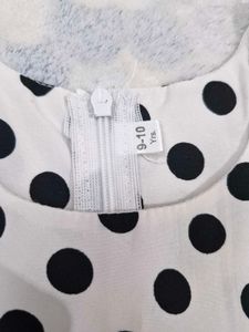 White and Black Dress 9-10y