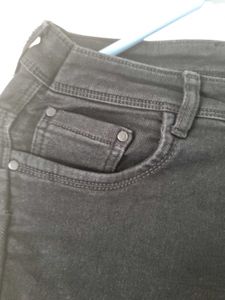 Black High Waist Skin Fit Jeans