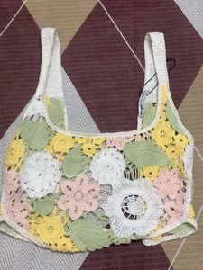 Crochet Floral Crop Top Vest