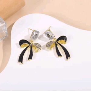 Elegant Black Bow Crystal Earrings