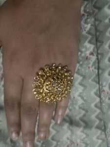 Statement Gold Flower Ring