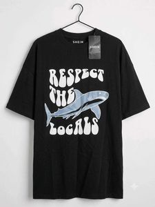 Graphic T-Shirt "Respect The Locals"