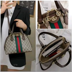 Gucci D Bag**High Quality Leather Bag*