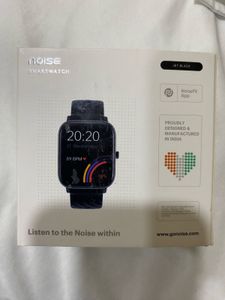 Noise Colorfit Quad Call Smartwatch